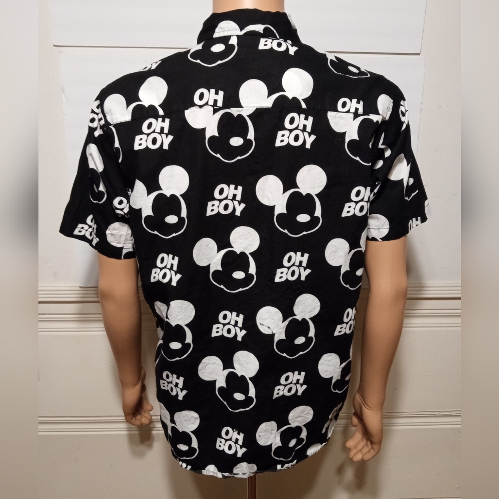 Disney Mickey Mouse Button Down Large - image 4
